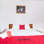 Reddoorz Plus Near Thao Dien